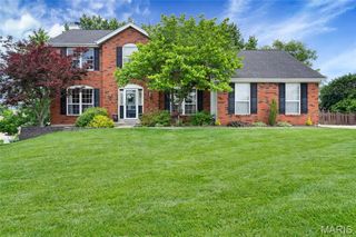 6 W Timothy Lane, St Charles, MO 63303