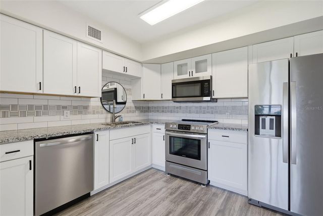 2434 AUSTRALIA WAY E 50, Clearwater, FL 33763