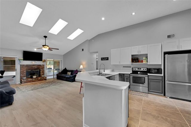 602 SHERBURN COURT, Orlando, FL 32828