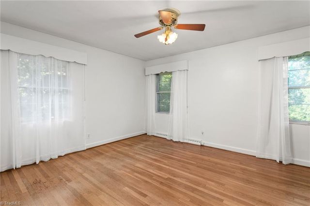 3430 Forest Lane, Winston-salem, NC 27040