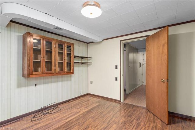 3430 Forest Lane, Winston-salem, NC 27040