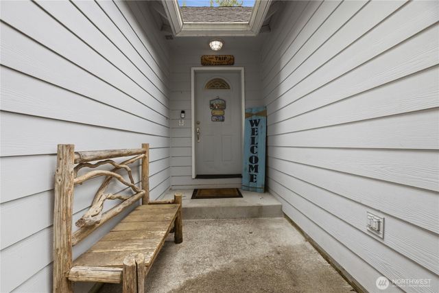 18821 Rampart Drive SE, Yelm, WA 98597