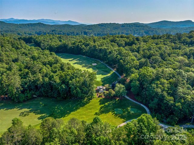 J 34 Cherokee Point 34, Lake Toxaway, NC 28747
