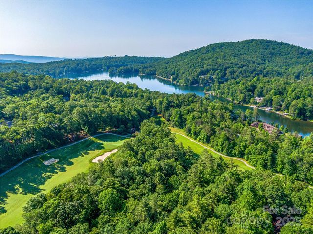 J 34 Cherokee Point 34, Lake Toxaway, NC 28747