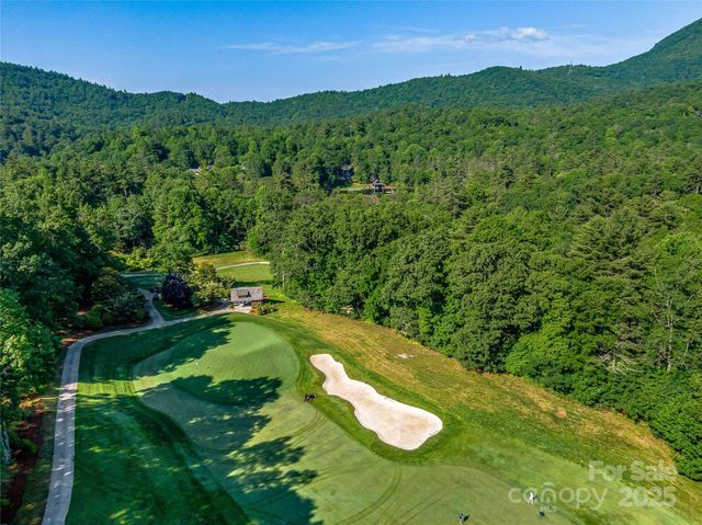 J 34 Cherokee Point 34, Lake Toxaway, NC 28747