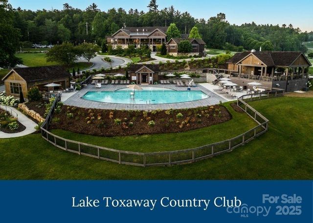 J 34 Cherokee Point 34, Lake Toxaway, NC 28747