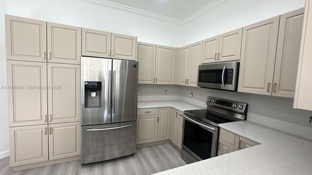 2704 Treasure Cove Cir, Dania Beach, FL 33312