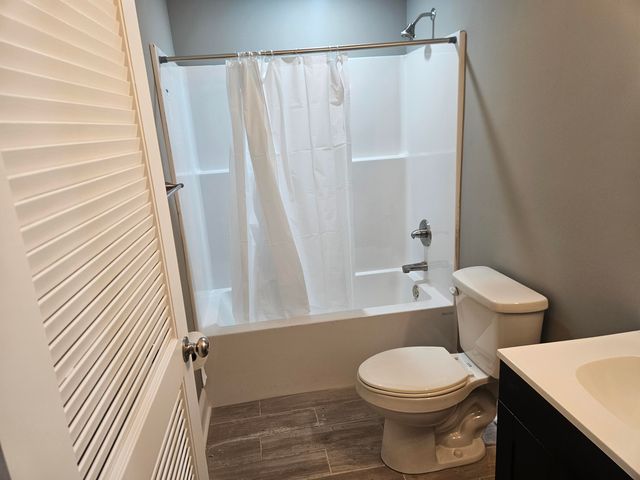 402 Gunn Street 101, Lexington, KY 40508