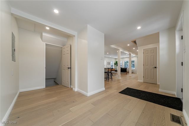 2124 Lamberton Road, Cleveland Heights, OH 44118