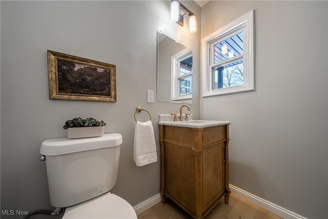 2124 Lamberton Road, Cleveland Heights, OH 44118