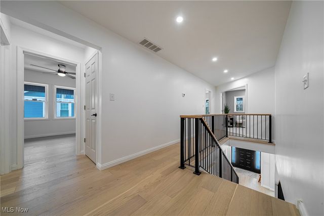 2124 Lamberton Road, Cleveland Heights, OH 44118