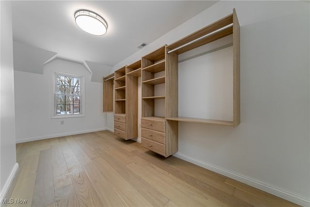 2124 Lamberton Road, Cleveland Heights, OH 44118