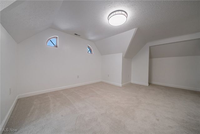 2124 Lamberton Road, Cleveland Heights, OH 44118