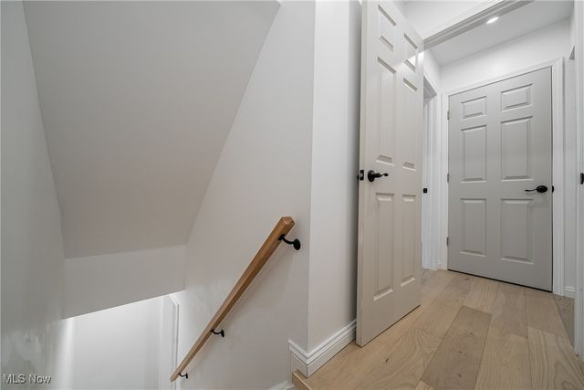 2124 Lamberton Road, Cleveland Heights, OH 44118