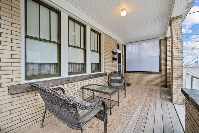 842 Lilac St, Greenfield, PA 15217