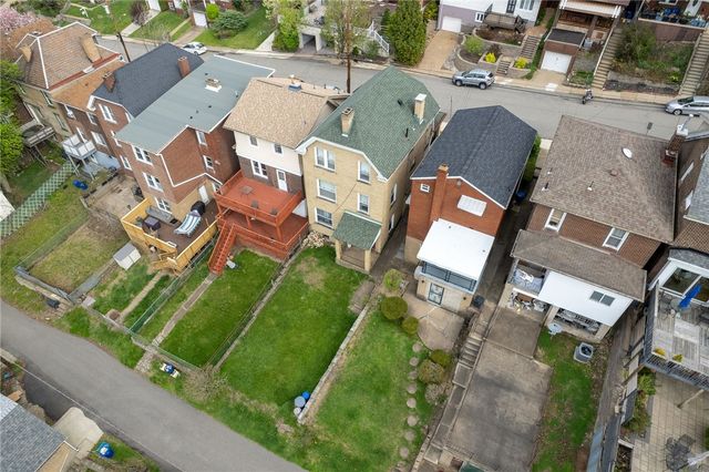 842 Lilac St, Greenfield, PA 15217