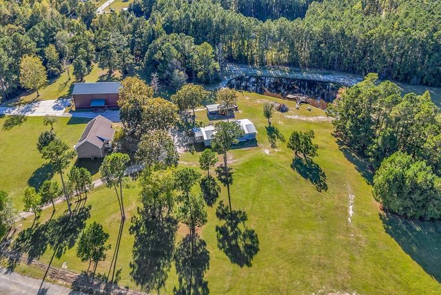 4013 Thomas Rd., Little River, SC 29566