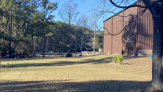 4013 Thomas Rd., Little River, SC 29566