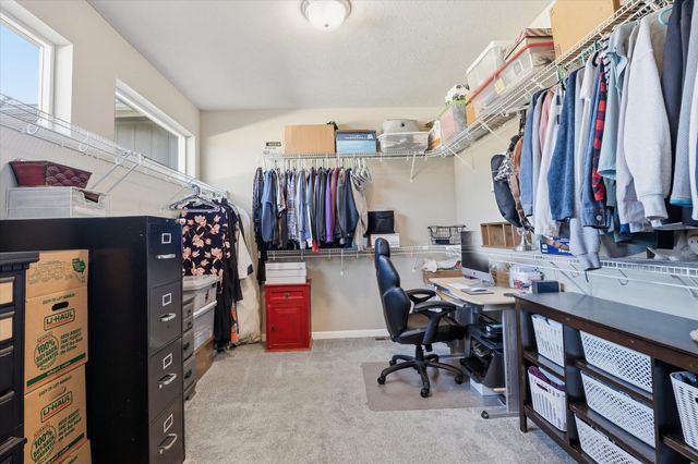 16721 N Dakota Ln, Colbert, WA 99005