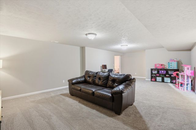 16721 N Dakota Ln, Colbert, WA 99005