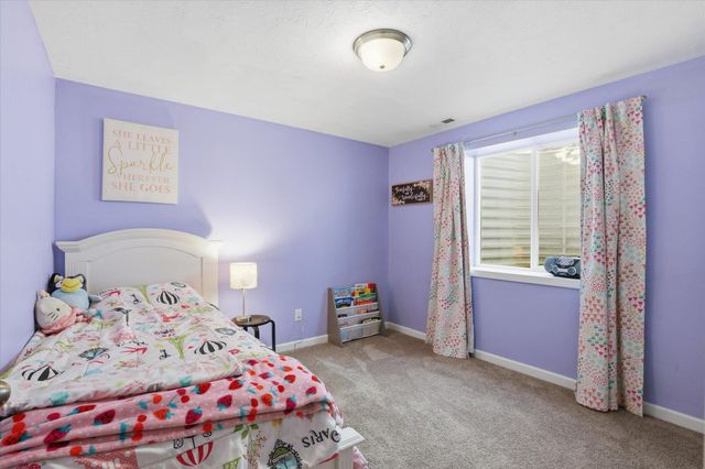 16721 N Dakota Ln, Colbert, WA 99005