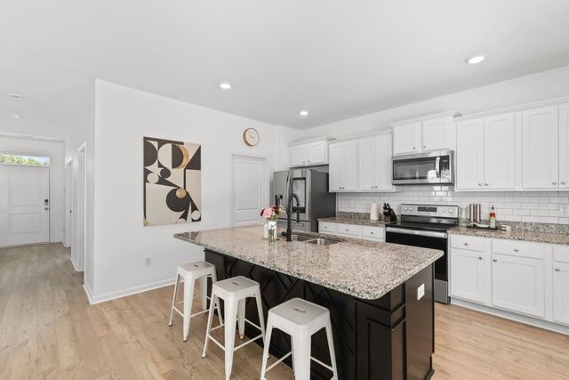 131 Captiva Cove Loop, Pawleys Island, SC 29585