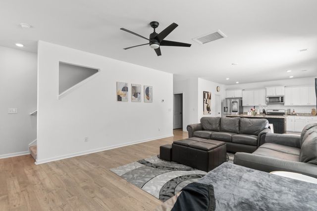 131 Captiva Cove Loop, Pawleys Island, SC 29585