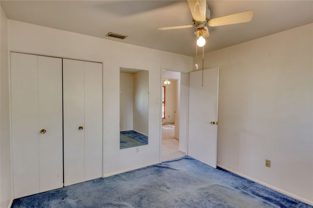 4649 Western Oaks Drive, Dallas, TX 75211