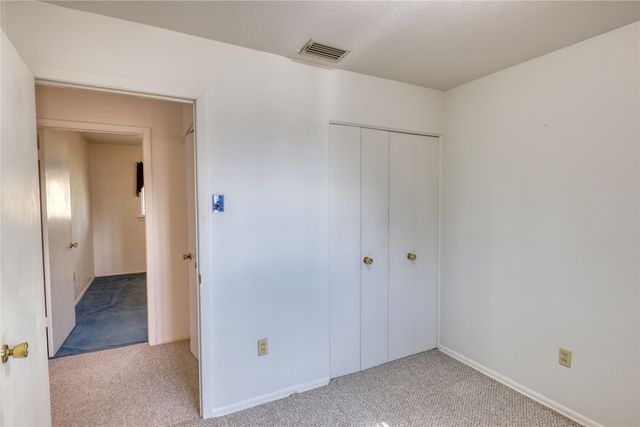 4649 Western Oaks Drive, Dallas, TX 75211