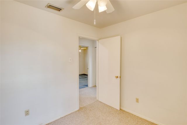 4649 Western Oaks Drive, Dallas, TX 75211