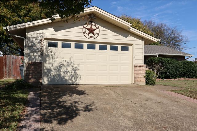 4649 Western Oaks Drive, Dallas, TX 75211