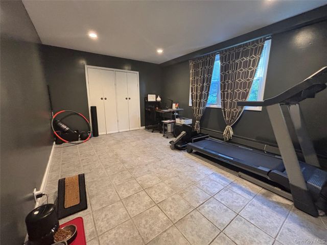 42 Bennett Avenue, Huntington Station, NY 11746