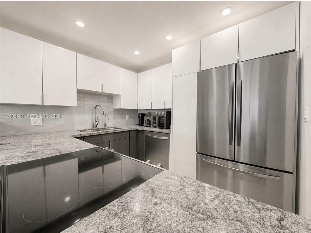 3800 S Ocean Drive 802, Hollywood, FL 33019