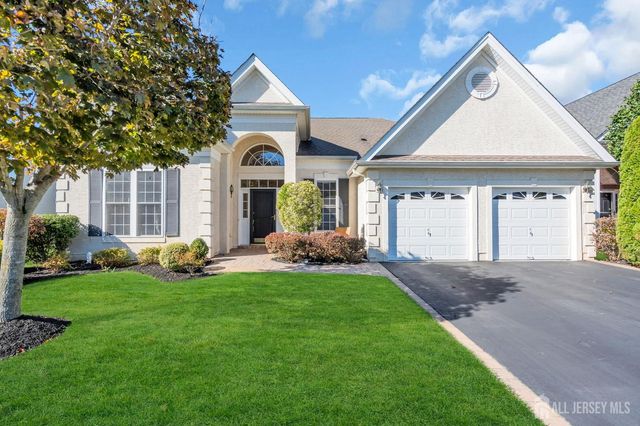 23 Kings Mill Road, Monroe, NJ 08831