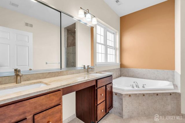 23 Kings Mill Road, Monroe, NJ 08831