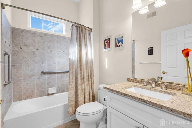 23 Kings Mill Road, Monroe, NJ 08831