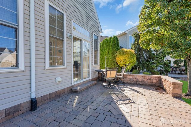 23 Kings Mill Road, Monroe, NJ 08831