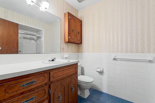 134 S Dexter Ave, Valley Center, KS 67147