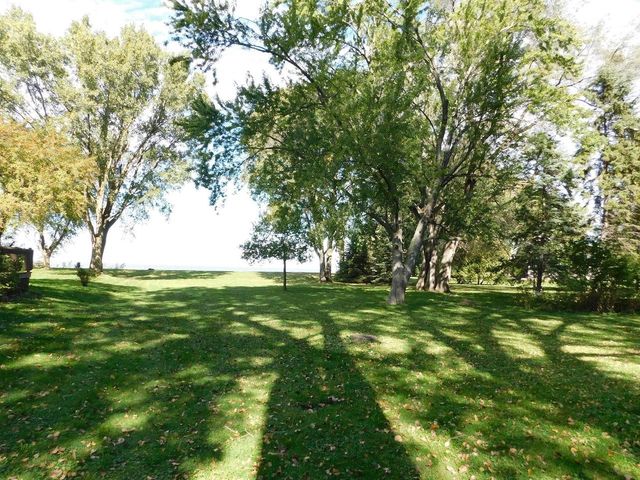 2829 EAST SHORE DRIVE, Green Bay, WI 54302