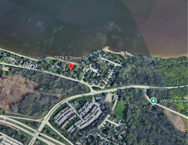 2829 EAST SHORE DRIVE, Green Bay, WI 54302