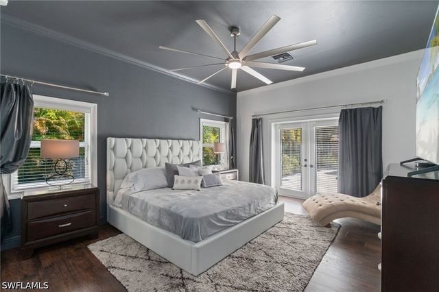 5420 Boxwood WAY, Naples, FL 34116