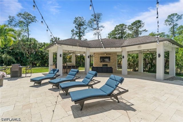 5420 Boxwood WAY, Naples, FL 34116