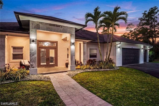 5420 Boxwood WAY, Naples, FL 34116