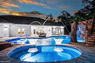 5420 Boxwood WAY, Naples, FL 34116