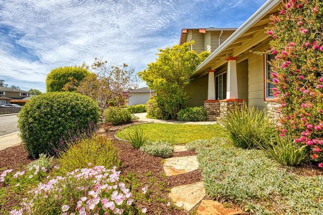 114 Seaborg Place, Santa Cruz, CA 95060