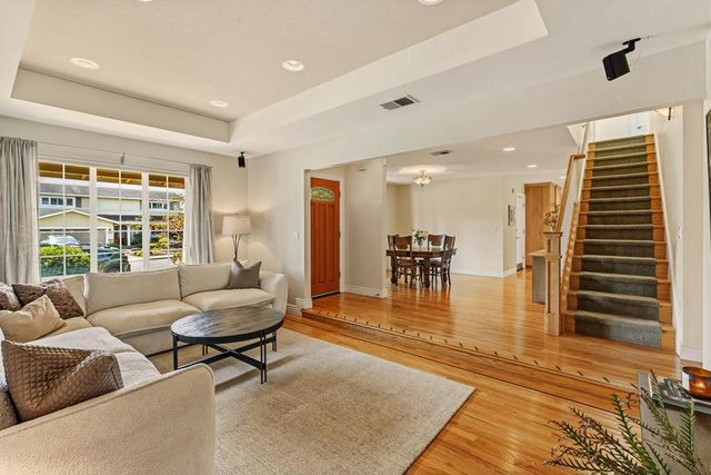 114 Seaborg Place, Santa Cruz, CA 95060