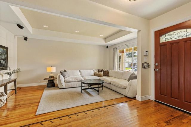 114 Seaborg Place, Santa Cruz, CA 95060