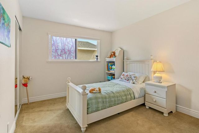 114 Seaborg Place, Santa Cruz, CA 95060