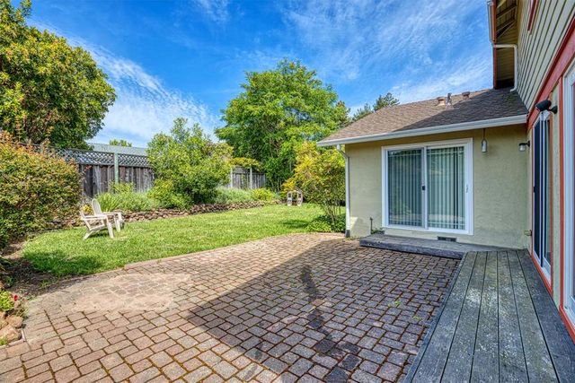 114 Seaborg Place, Santa Cruz, CA 95060
