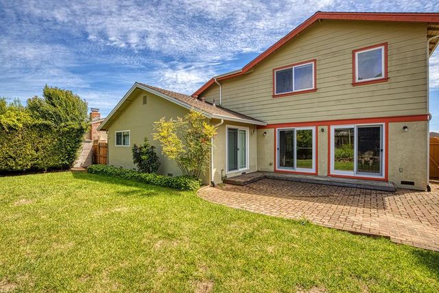 114 Seaborg Place, Santa Cruz, CA 95060